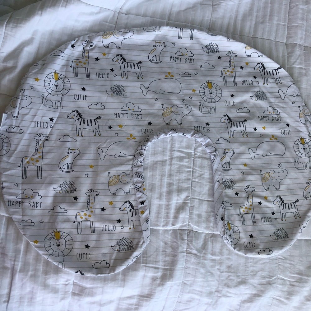Boppy Cover Great condition!